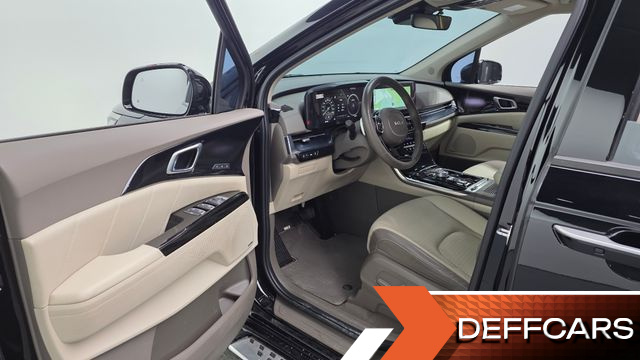 Kia CARNIVAL Gasoline 7-Seater Hi-Limousine Signature купить на сайте DeffCars