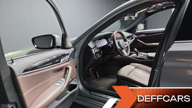 BMW 5-SERIES 530i xDrive M Sport Package купить на сайте DeffCars