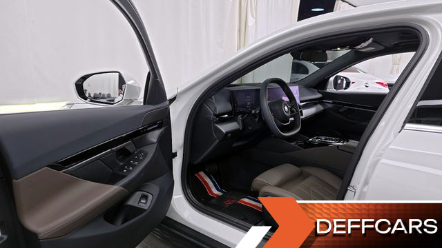 BMW 5-SERIES 520i купить на сайте DeffCars