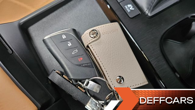 Lexus ES Luxury Plus купить на сайте DeffCars