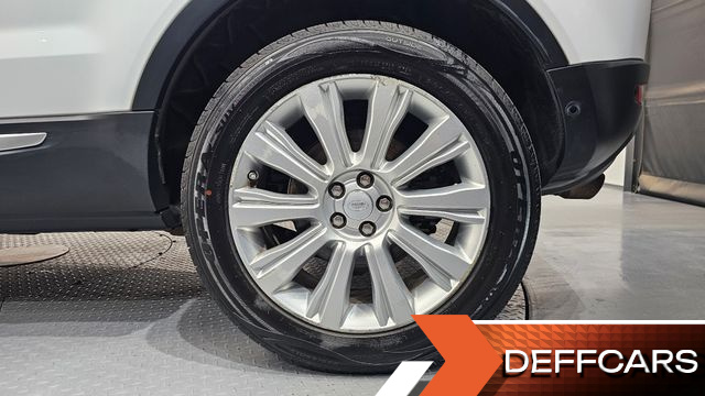 Land Rover RANGE ROVER EVOQUE 2.0 TD4 HSE купить на сайте DeffCars