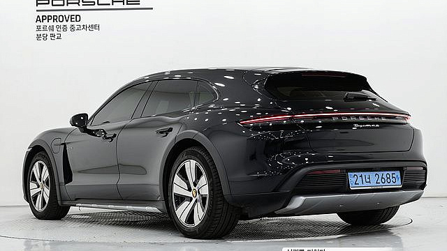 Porsche TAYCAN 4S Cross Turismo купить на сайте DeffCars