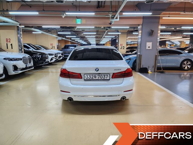 BMW 5-SERIES 520i Luxury купить на сайте DeffCars