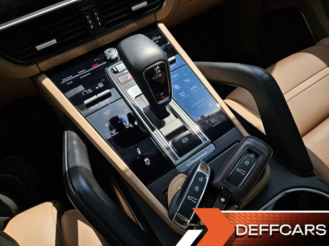 Porsche CAYENNE 3.0 купить на сайте DeffCars