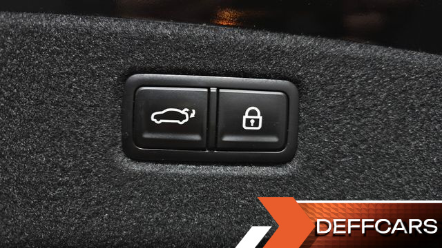 Kia K9 3.8 GDI Platinum купить на сайте DeffCars
