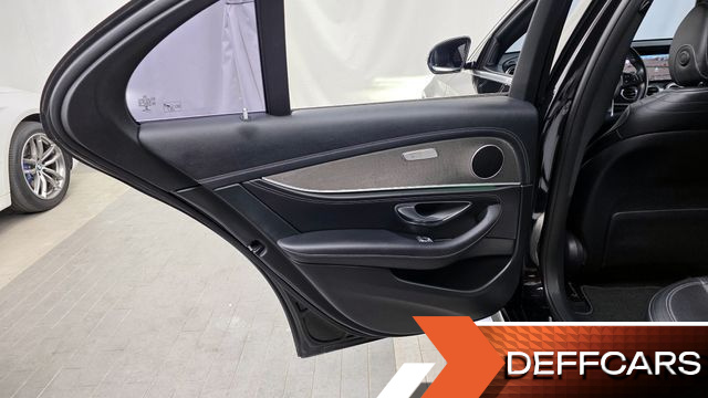 Mercedes E-CLASS E300 4MATIC AMG Line купить на сайте DeffCars