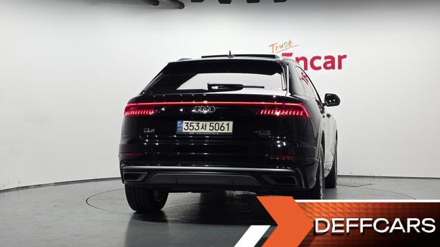 Audi Q8 45 TDI Quattro Premium купить на сайте DeffCars