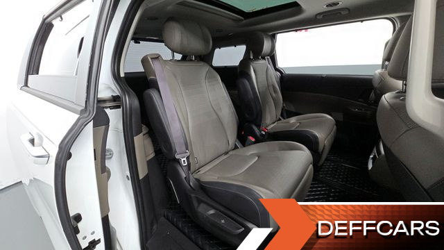 Kia CARNIVAL 7-Seater Noblesse купить на сайте DeffCars