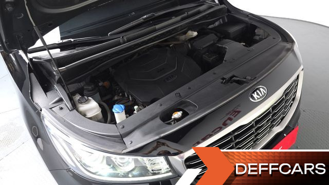 Kia CARNIVAL Gasoline 7-Seater Limousine President купить на сайте DeffCars