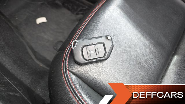 Jeep WRANGLER 2.0 Rubicon Power Top 4Door купить на сайте DeffCars