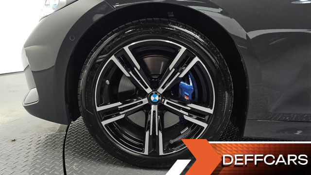 BMW 3-SERIES 320i M Sport купить на сайте DeffCars