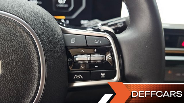 Kia CARNIVAL Gasoline 9-Seater Gravity купить на сайте DeffCars