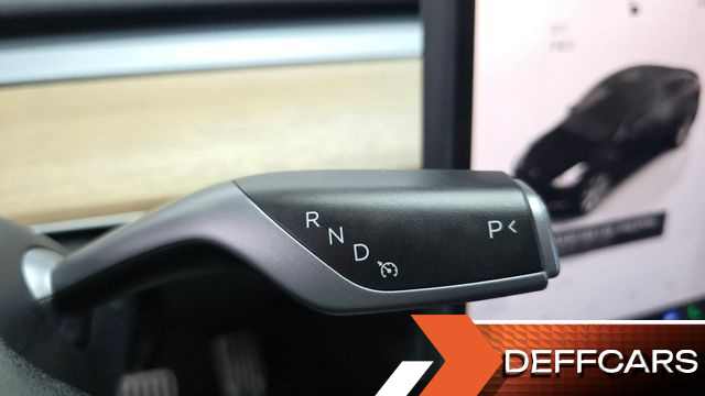 Tesla MODEL Y RWD купить на сайте DeffCars