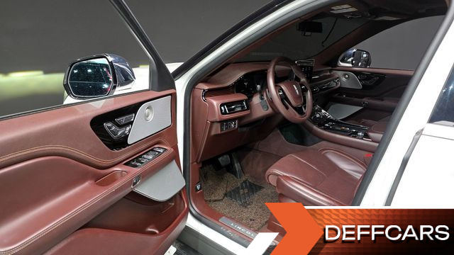 Lincoln AVIATOR 3.0 Black Label AWD купить на сайте DeffCars