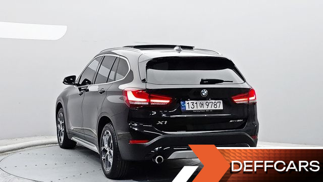 BMW X1 xDrive 20i xLine купить на сайте DeffCars