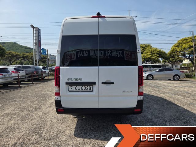 Hyundai SOLATI 15-seater Luxury купить на сайте DeffCars