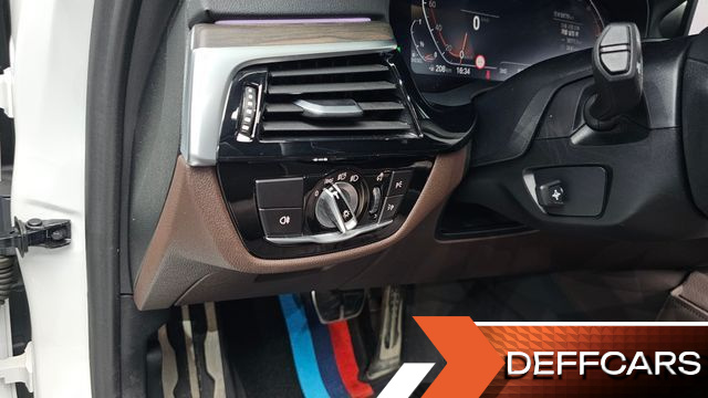 BMW 5-SERIES 523d M Sport купить на сайте DeffCars