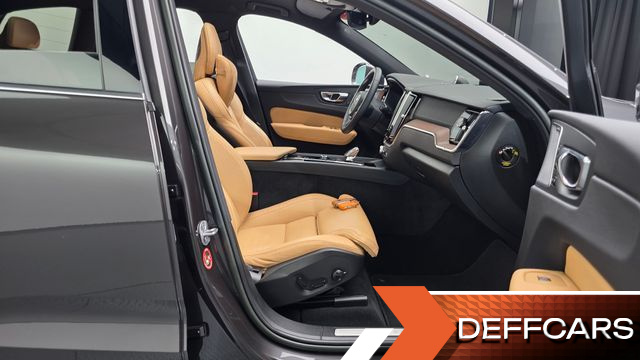 Volvo XC60 B5 Ultimate Bright купить на сайте DeffCars