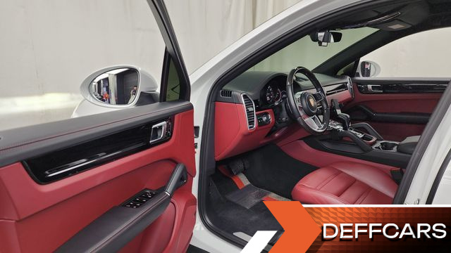 Porsche CAYENNE 3.0 E-Hybrid Coupe купить на сайте DeffCars