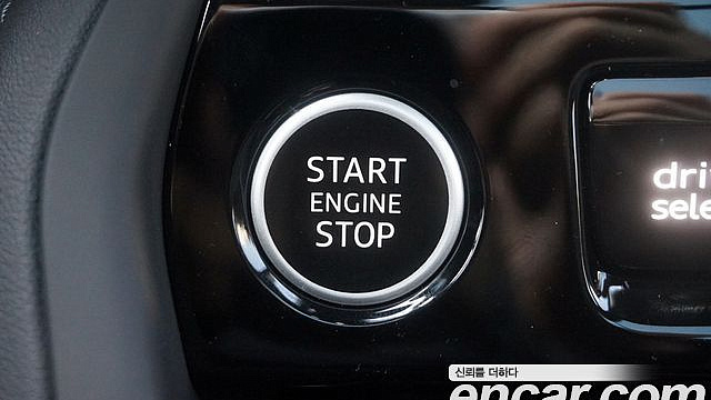 Audi Q5 40 TFSI Quiattro Advanced купить на сайте DeffCars