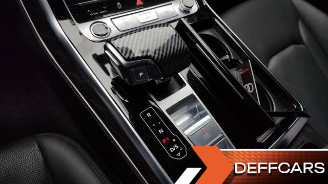 Audi Q8 45 TDI Quattro Premium купить на сайте DeffCars