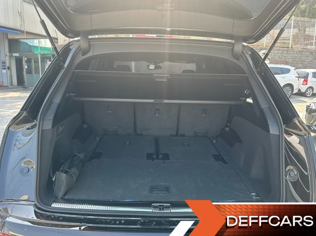 Audi Q7 55 TFSI Quattro Premium купить на сайте DeffCars