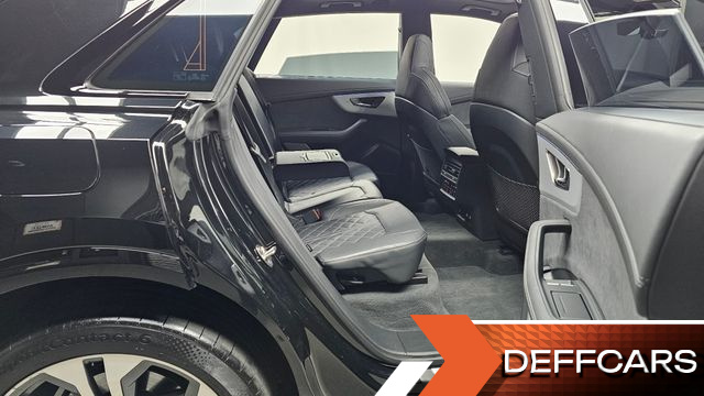Audi Q8 55 TFSI Quattro Premium купить на сайте DeffCars