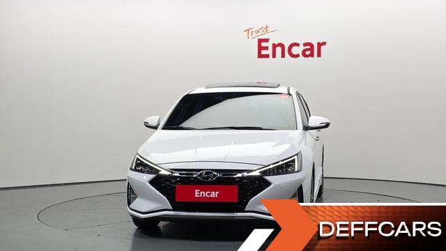 Hyundai AVANTE 1.6 Turbo Sport Modern купить на сайте DeffCars