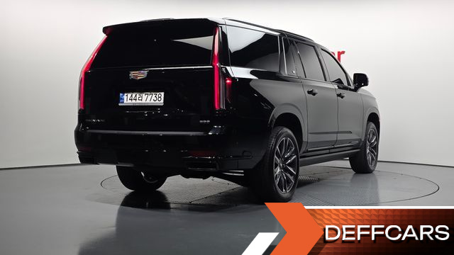 Cadillac ESCALADE 6.2 ESV ESV Sports Platinum купить на сайте DeffCars