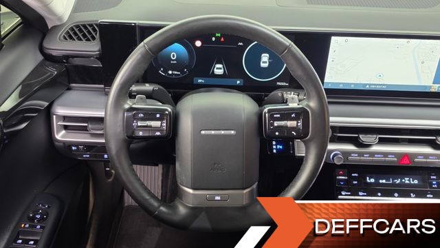 Hyundai GRANDEUR 2,5 Gasoline 2WD Premium купить на сайте DeffCars