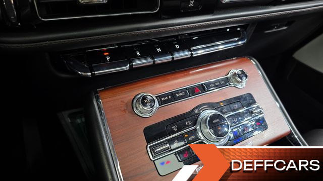 Lincoln AVIATOR 3.0 Reserve  AWD купить на сайте DeffCars