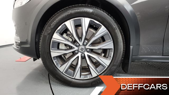 Volvo V90 B5 Ultimate AWD купить на сайте DeffCars