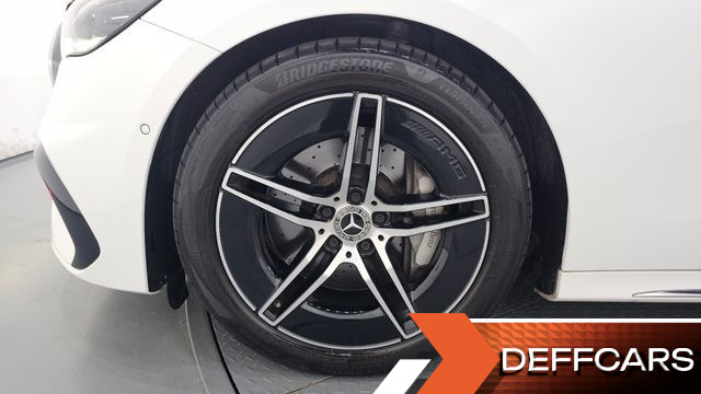 Mercedes E-CLASS E300 4MATIC AMG Line купить на сайте DeffCars