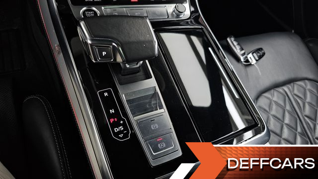 Audi Q8 55 TFSI Quattro Premium купить на сайте DeffCars