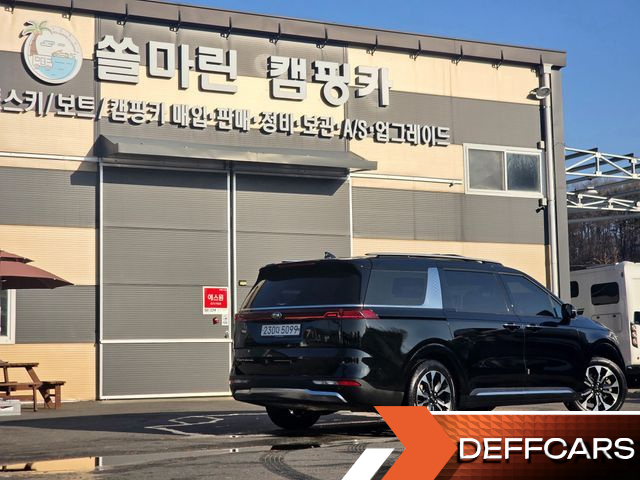 Kia CARNIVAL 9-Seater Noblesse купить на сайте DeffCars