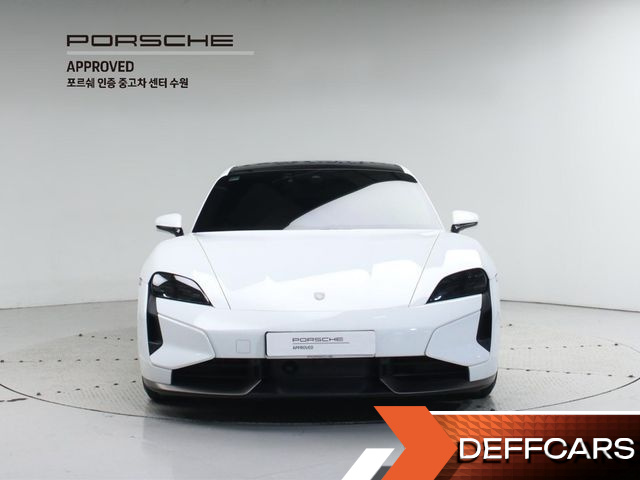 Porsche TAYCAN Turbo S купить на сайте DeffCars