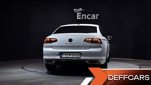 Volkswagen PASSAT 2.0 TDI Premium купить на сайте DeffCars