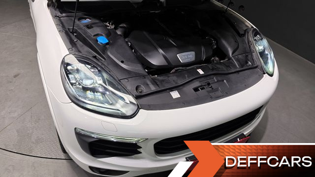 Porsche CAYENNE 3.0 Diesel Platium Edition 958 купить на сайте DeffCars