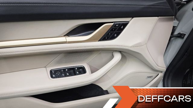 Porsche TAYCAN 4S купить на сайте DeffCars