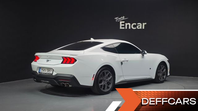 Ford MUSTANG 2.3 EcoBoost Premium Coupe купить на сайте DeffCars