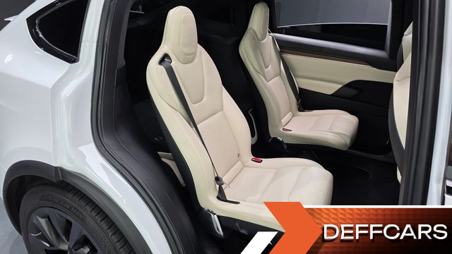Tesla MODEL X AWD купить на сайте DeffCars