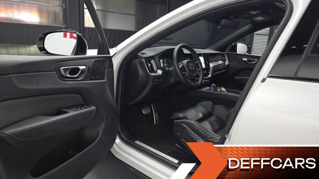 Volvo XC60 T8 R-Design купить на сайте DeffCars