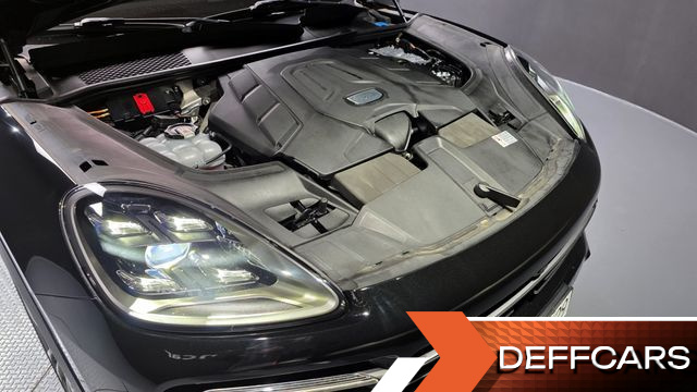 Porsche CAYENNE 3.0 PLATINUM EDITION купить на сайте DeffCars