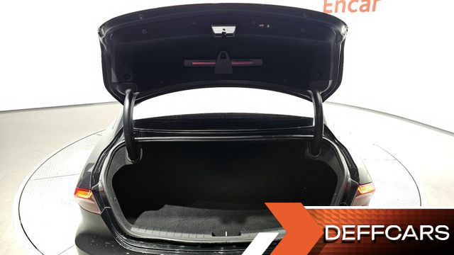 Hyundai GRANDEUR 2.5 Premium Choice купить на сайте DeffCars