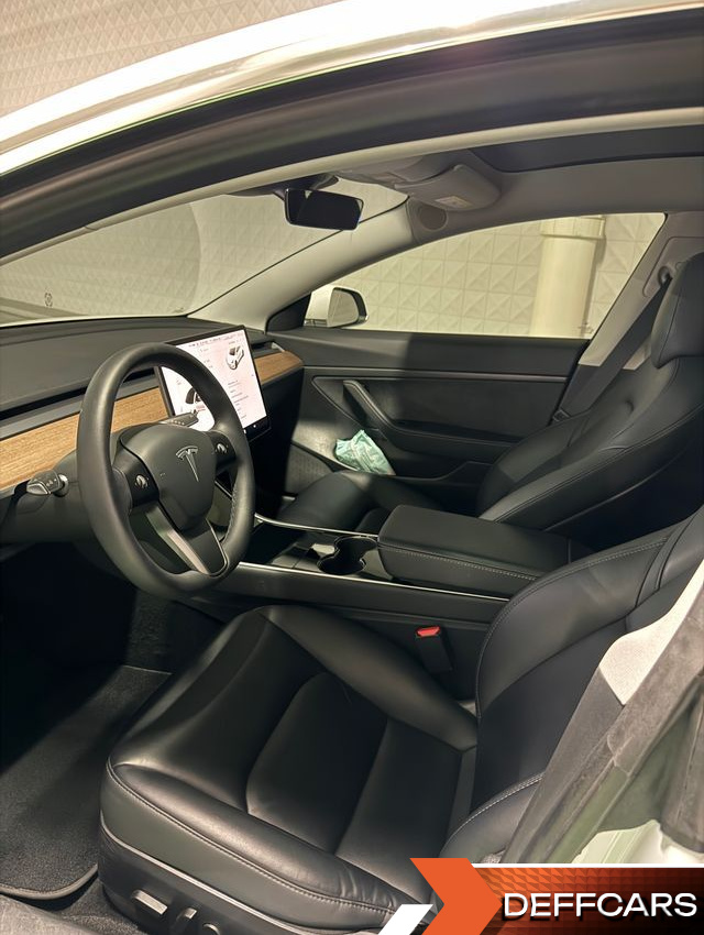 Tesla MODEL 3 Standard Range Plue RWD купить на сайте DeffCars