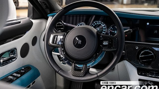 Rolls-Royce GHOST 6.7 V12 Black Badge купить на сайте DeffCars