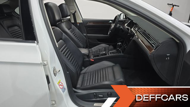 Volkswagen PASSAT 2.0 TDI Premium купить на сайте DeffCars