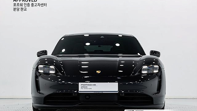 Porsche TAYCAN Base купить на сайте DeffCars