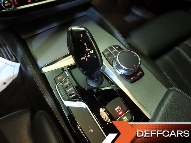 BMW 5-SERIES 530i xDrive M Sport Package купить на сайте DeffCars
