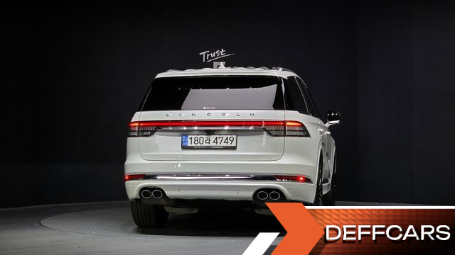 Lincoln AVIATOR 3.0 Black Label AWD купить на сайте DeffCars